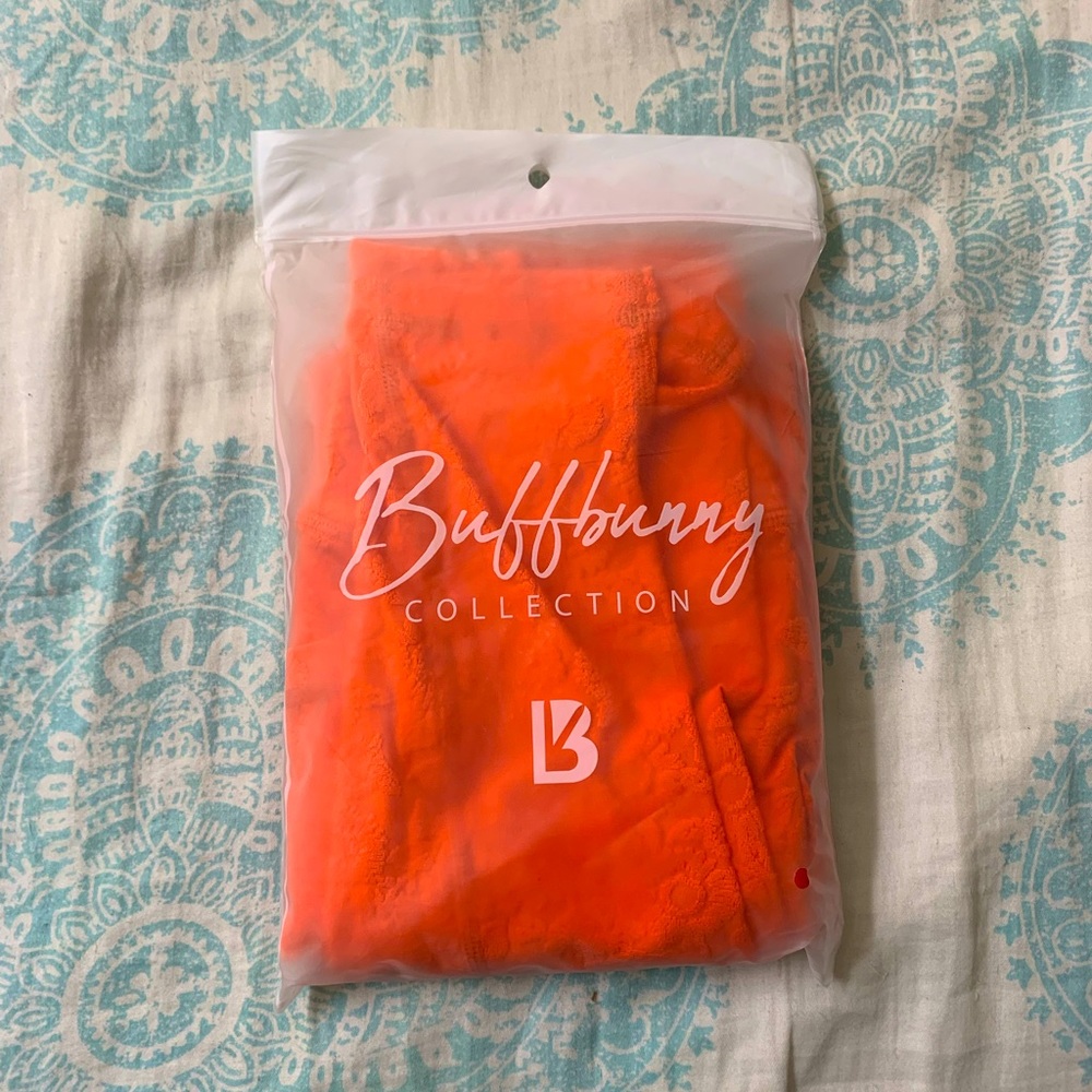 Buffbunny: Orange Flower Power Leggings- Size Small